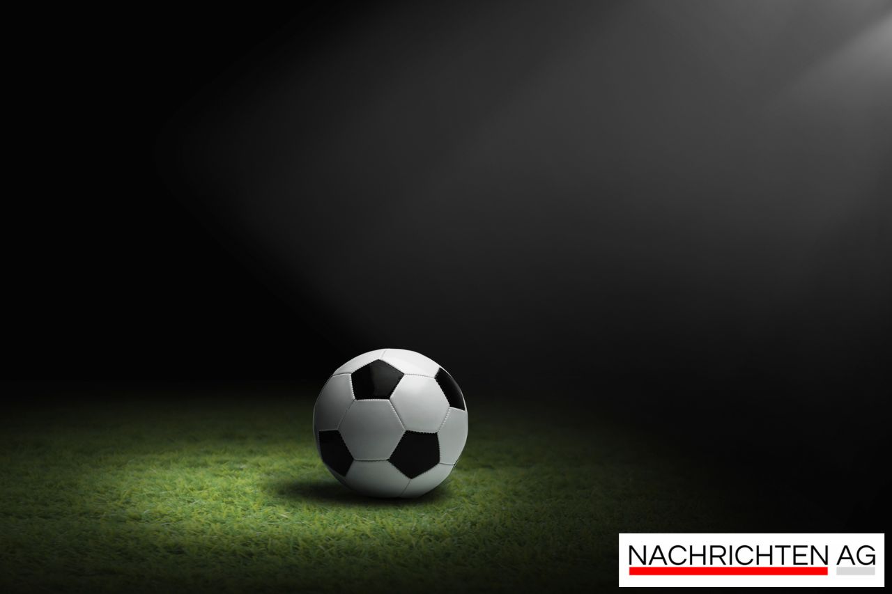 Sponsorenkrise bei Union und Hertha: Warum die Trikots leer bleiben