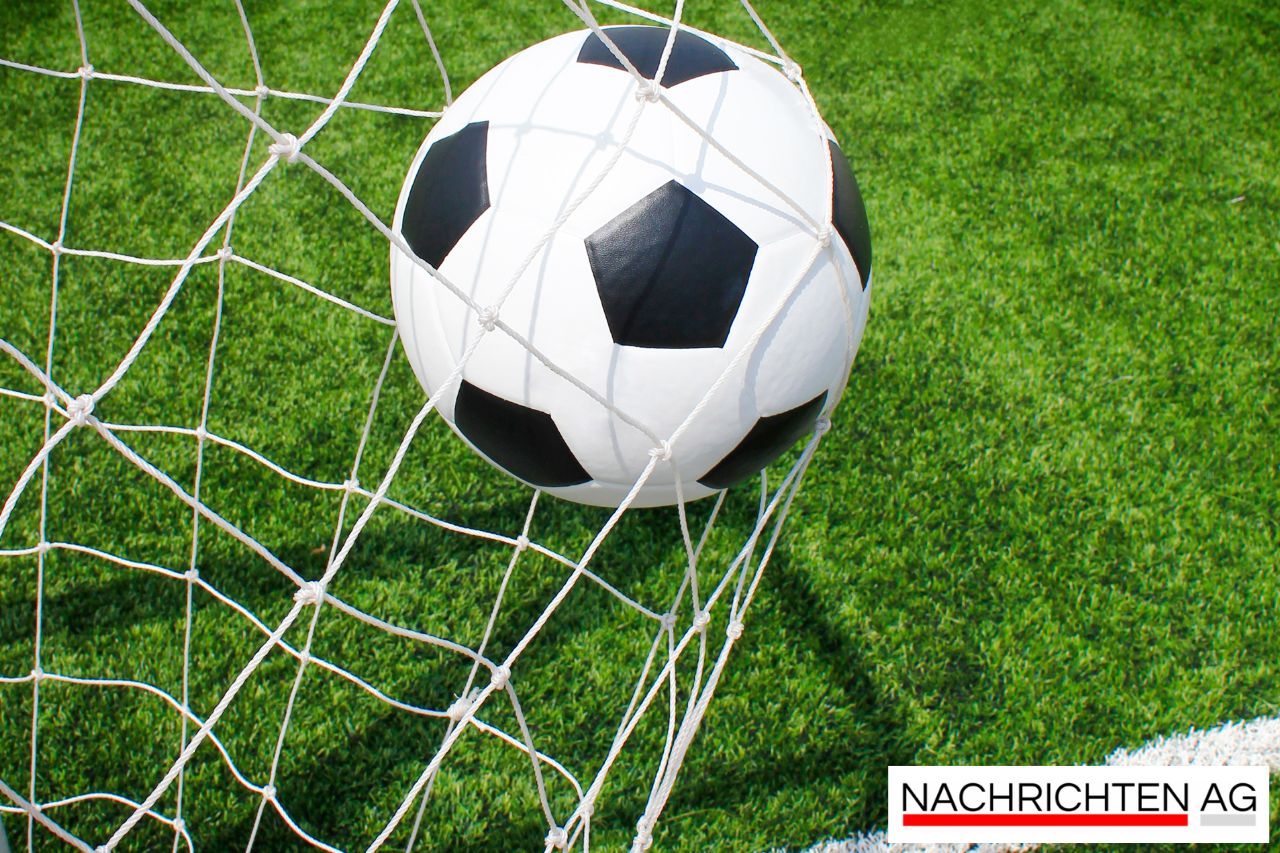 Baumgart unter Druck: Rote Karte und Stinkefinger-Ermittlungen!